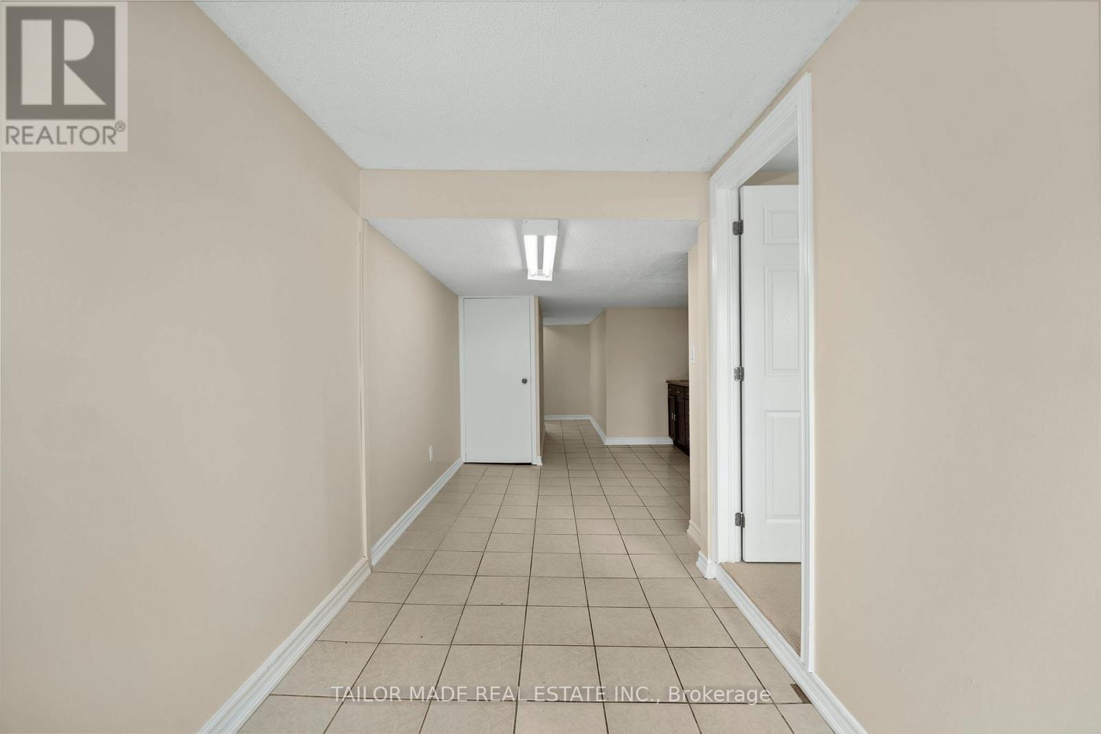 38 Collins Crescent, Brampton, Ontario  L6V 3M9 - Photo 26 - W12586164