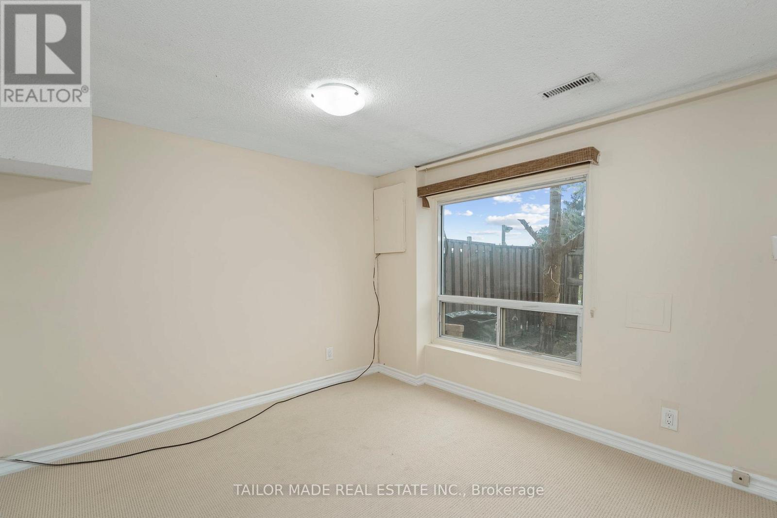 38 Collins Crescent, Brampton, Ontario  L6V 3M9 - Photo 28 - W12586164