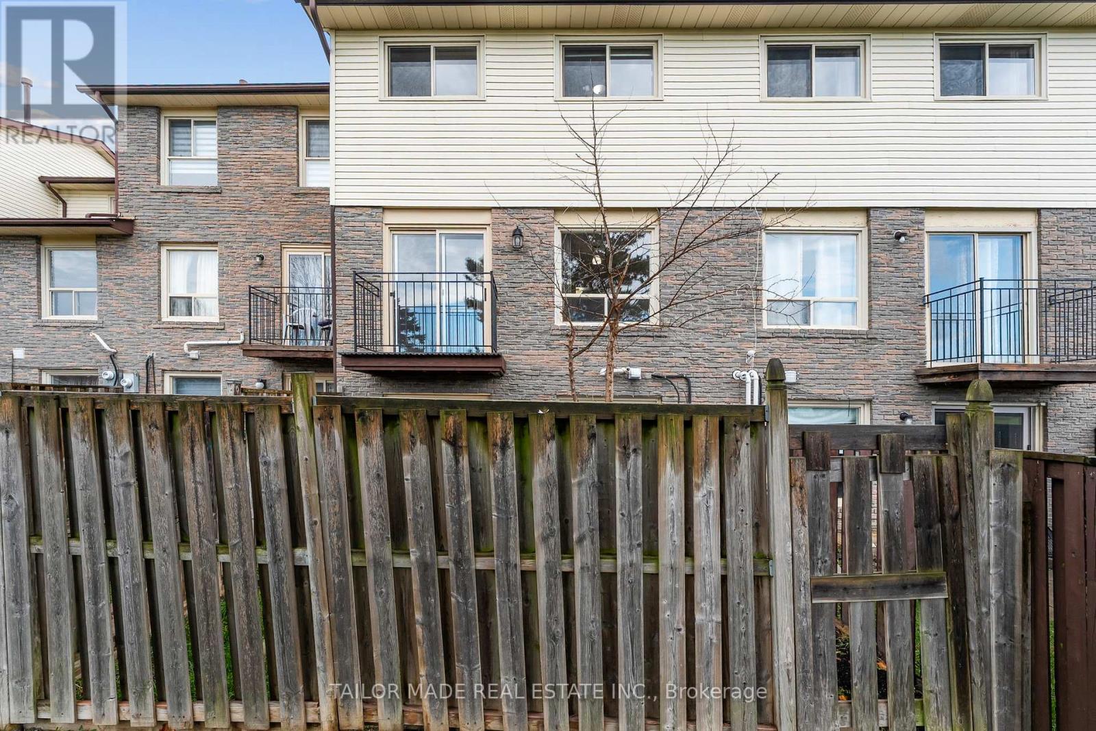 38 Collins Crescent, Brampton, Ontario  L6V 3M9 - Photo 37 - W12586164