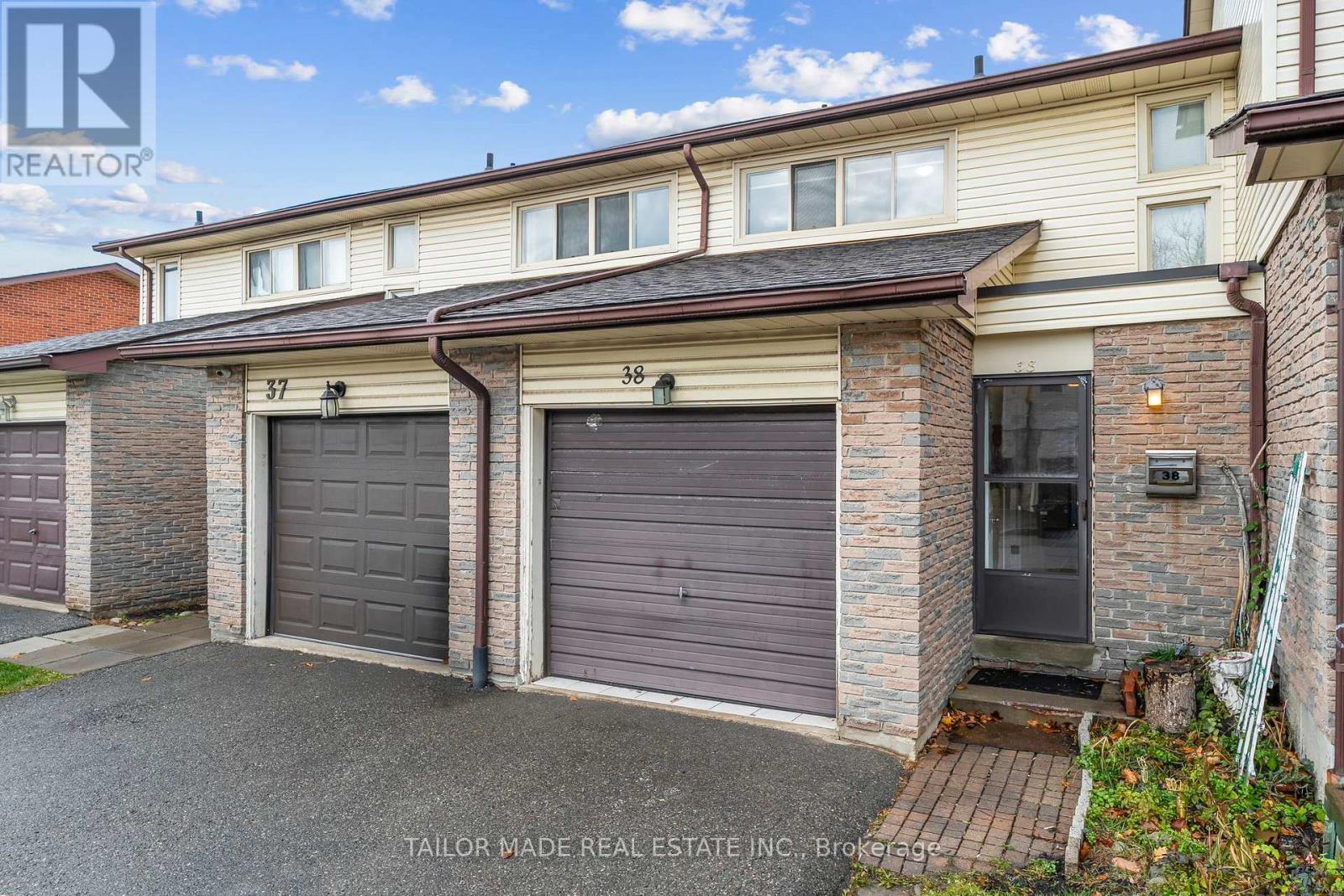 38 Collins Crescent, Brampton, Ontario  L6V 3M9 - Photo 45 - W12586164