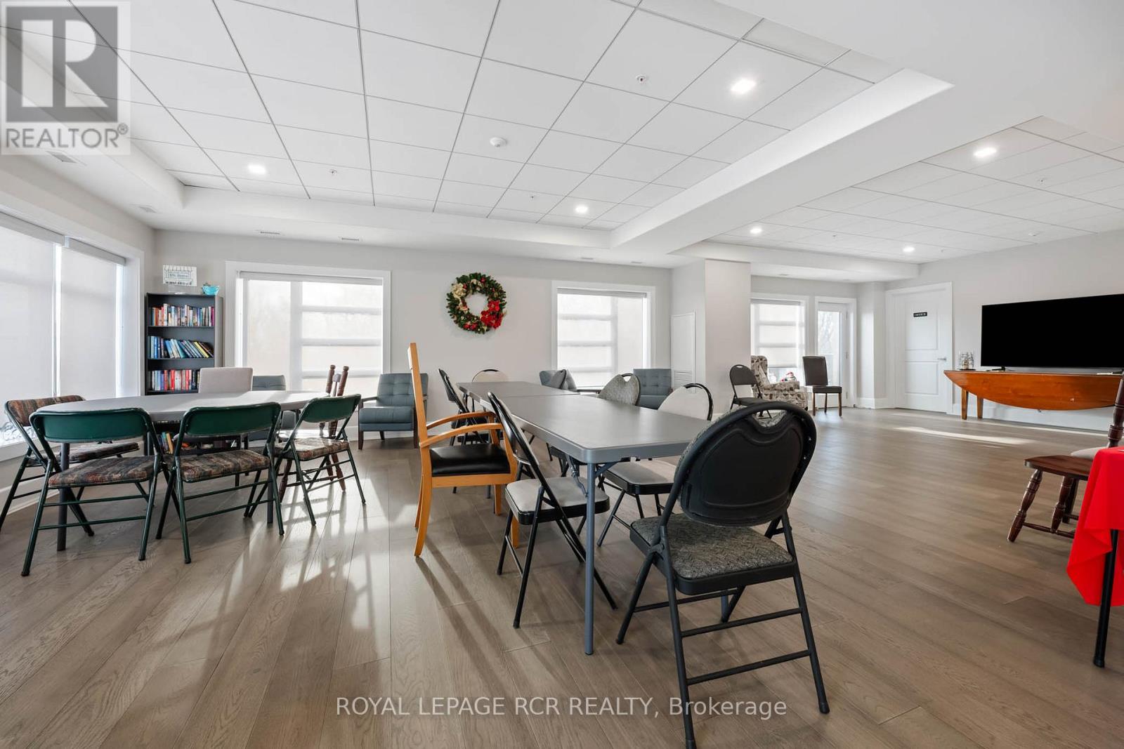 401 - 105 Spencer Avenue, Orangeville, Ontario  L9W 7S3 - Photo 44 - W12586230