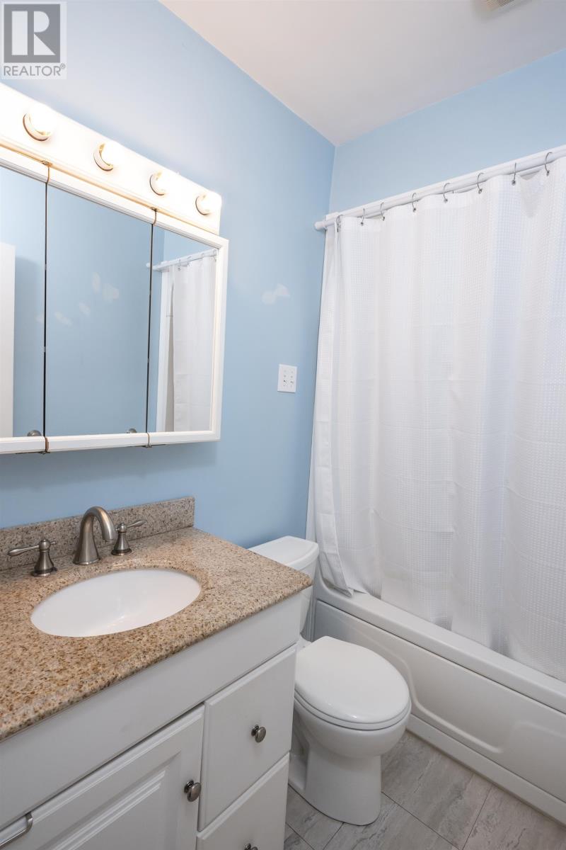 1332 Wallbridge Ave, Thunder Bay, Ontario  P7E 3K8 - Photo 32 - TB253516