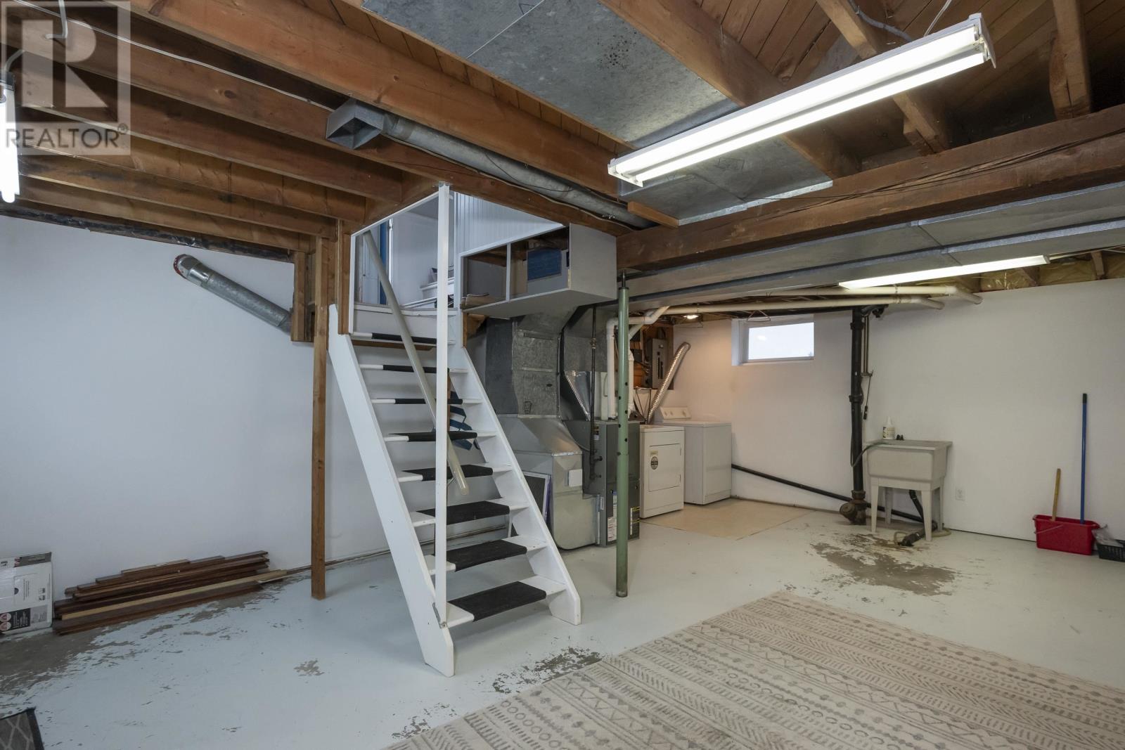 1332 Wallbridge Ave, Thunder Bay, Ontario  P7E 3K8 - Photo 42 - TB253516