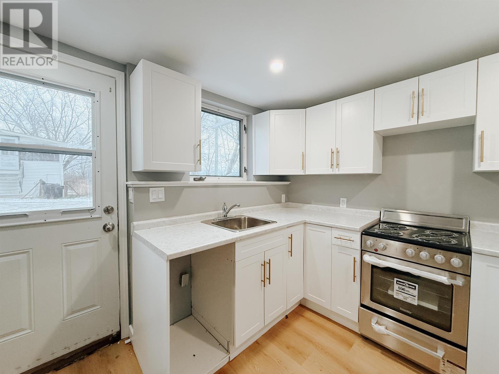 5 Matheson Street North, Kenora, Ontario  P9N 3G1 - Photo 28 - TB253568