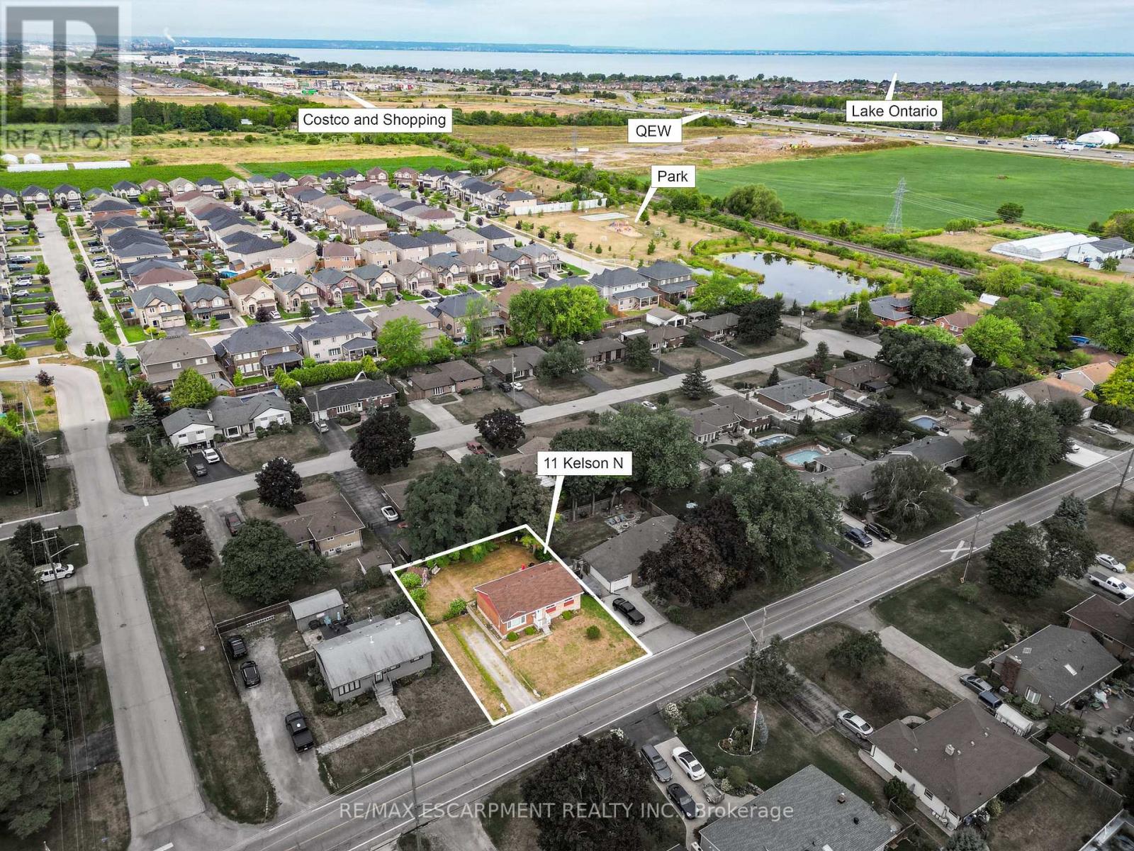 11 Kelson Avenue N, Grimsby, Ontario  L3M 4C6 - Photo 2 - X12586128