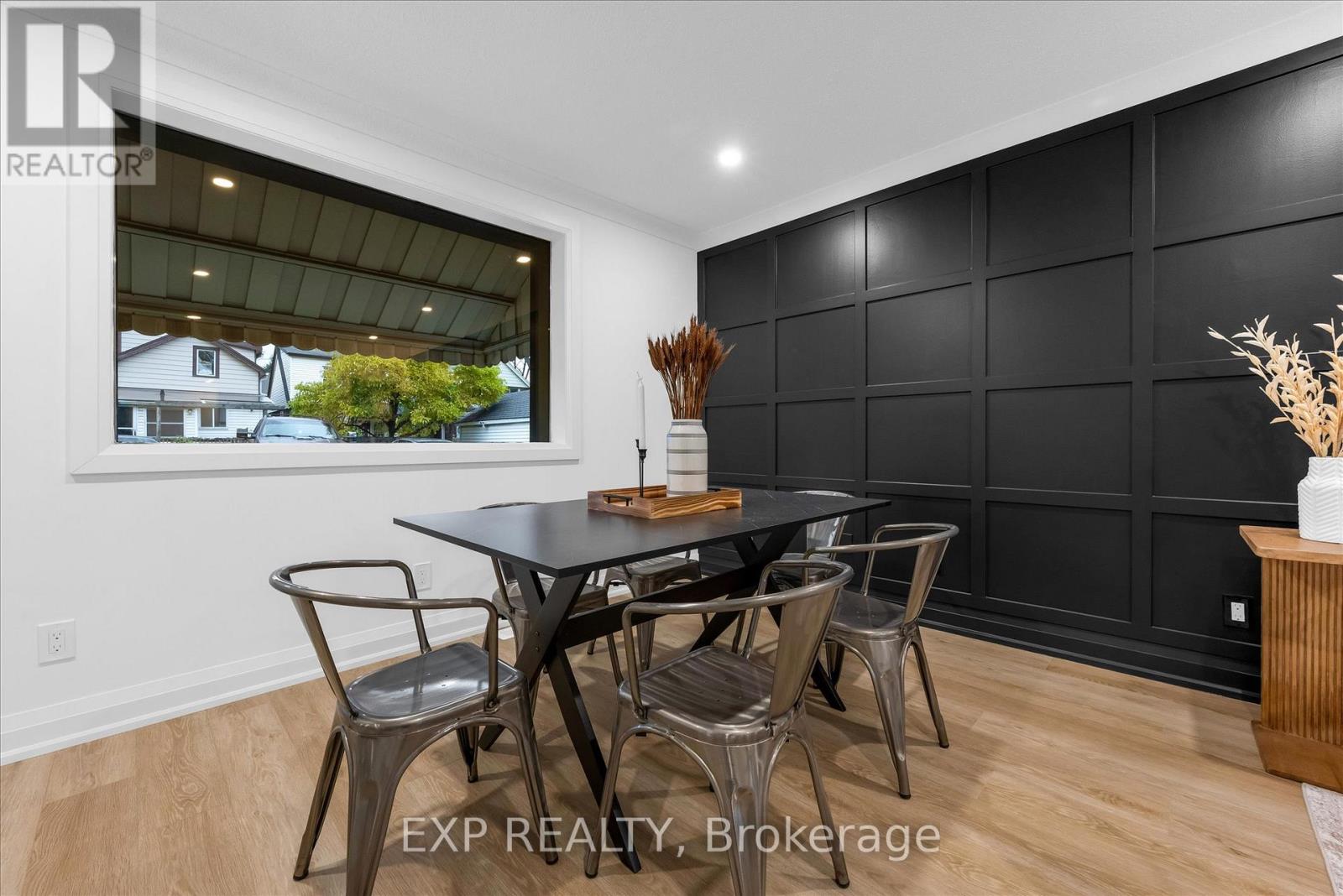 9 Ford Street, Hamilton, Ontario  L8N 2P4 - Photo 4 - X12586150