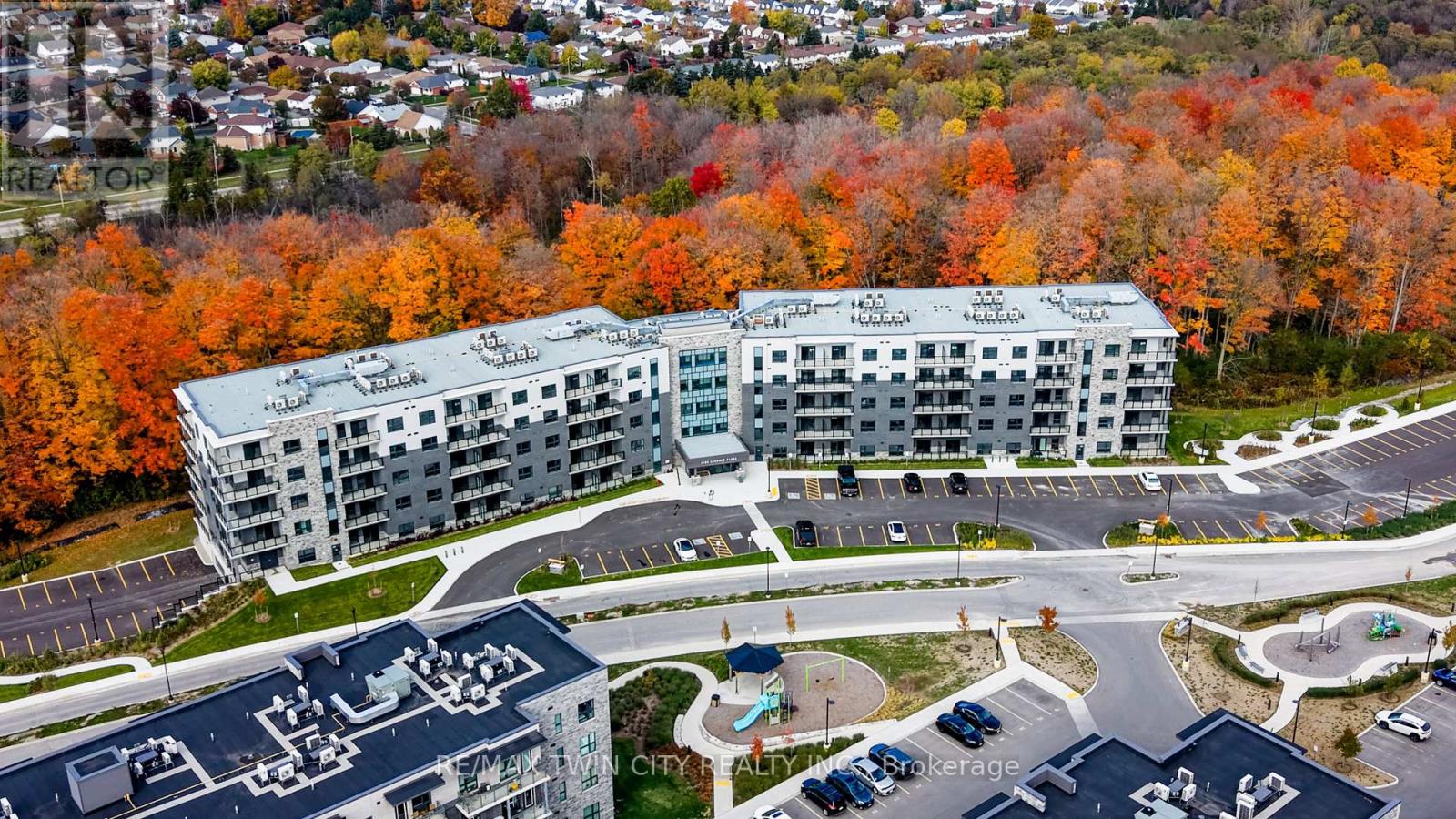 524 - 1100 LACKNER PLACE, Kitchener, Ontario