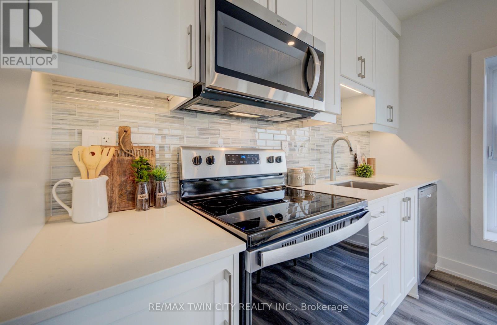 524 - 1100 Lackner Place, Kitchener, Ontario  N2A 0M1 - Photo 8 - X12586206