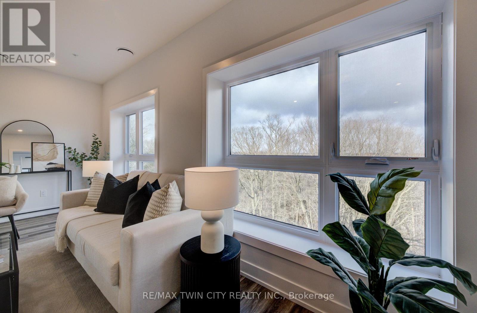 524 - 1100 Lackner Place, Kitchener, Ontario  N2A 0M1 - Photo 9 - X12586206