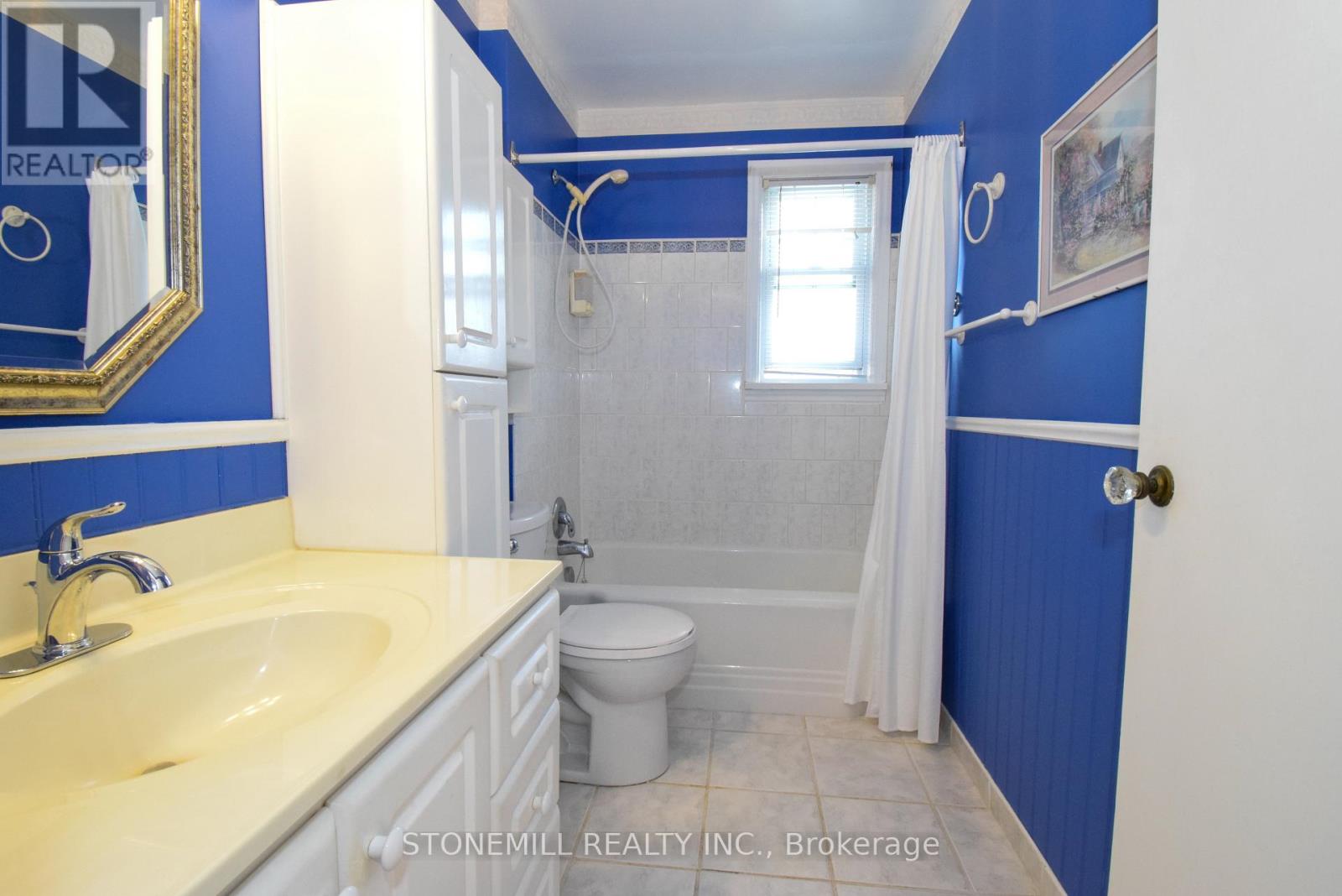 272 Carlton Street, St. Catharines, Ontario  L2N 1B9 - Photo 15 - X12586218