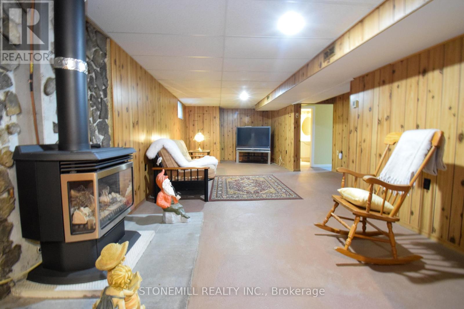 272 Carlton Street, St. Catharines, Ontario  L2N 1B9 - Photo 17 - X12586218