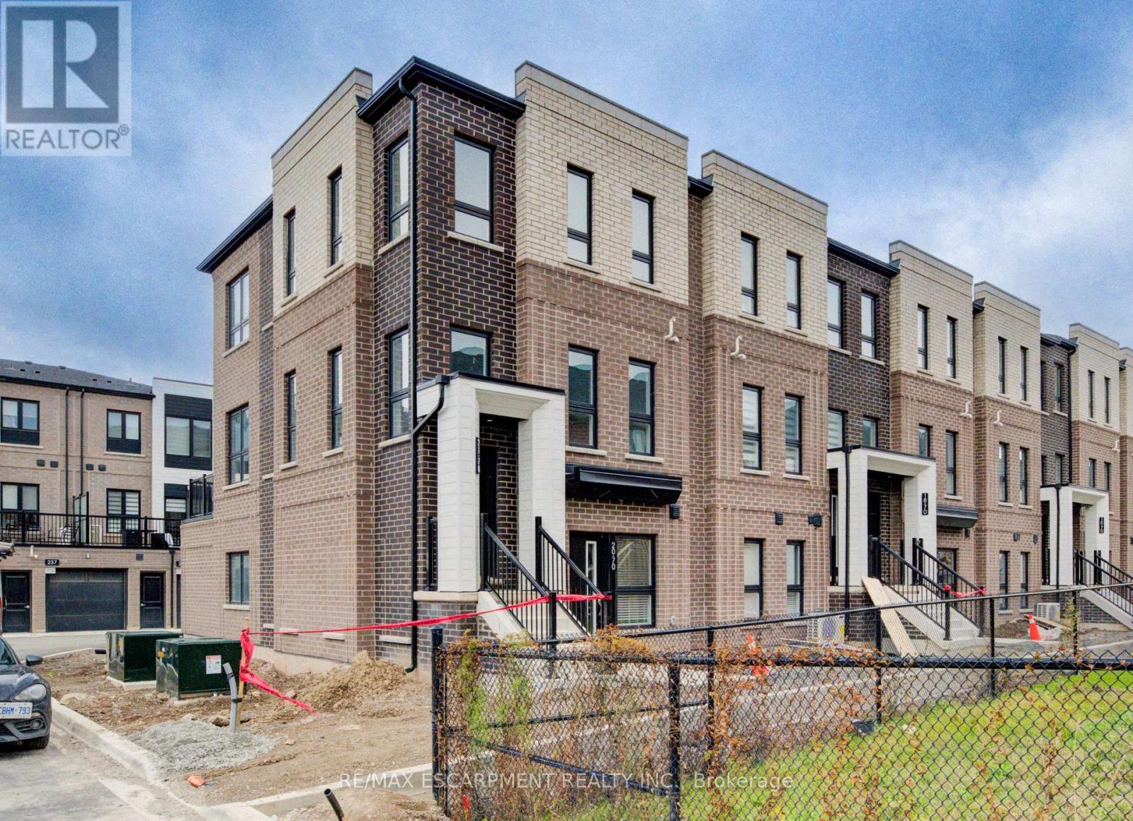 20 - 70 Kenesky Drive, Hamilton, Ontario  L8B 1Y4 - Photo 1 - X12586228