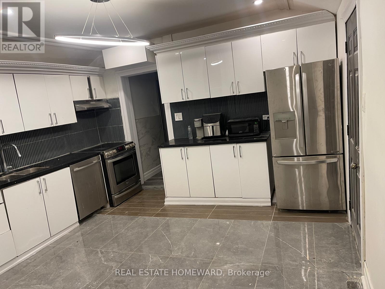 76 Fairview Drive, Brantford, Ontario  N3R 2W9 - Photo 7 - X12520012