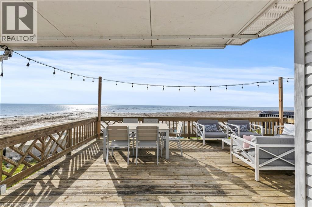 490 Empire Road, Port Colborne, Ontario  L0S 1R0 - Photo 2 - 40791257