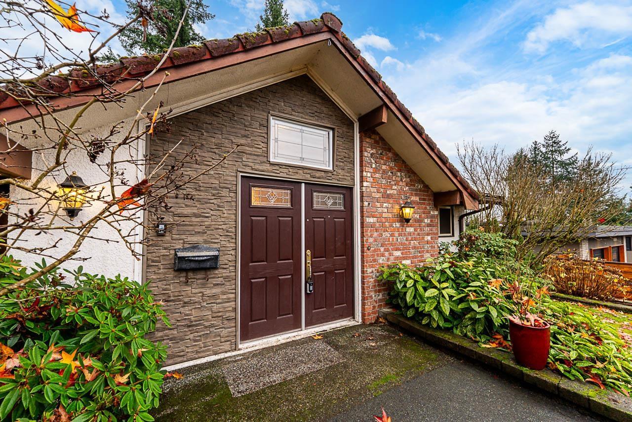 6511 Kempson Crescent, Delta, British Columbia  V4E 1R6 - Photo 3 - R3070837