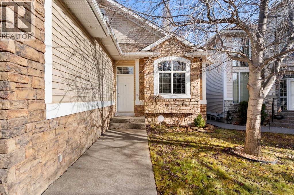 938 Panorama Hills Drive Nw, Calgary, Alberta  T3K 5C3 - Photo 4 - A2268398