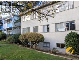 4 2435 W 2ND AVENUE, Vancouver, British Columbia