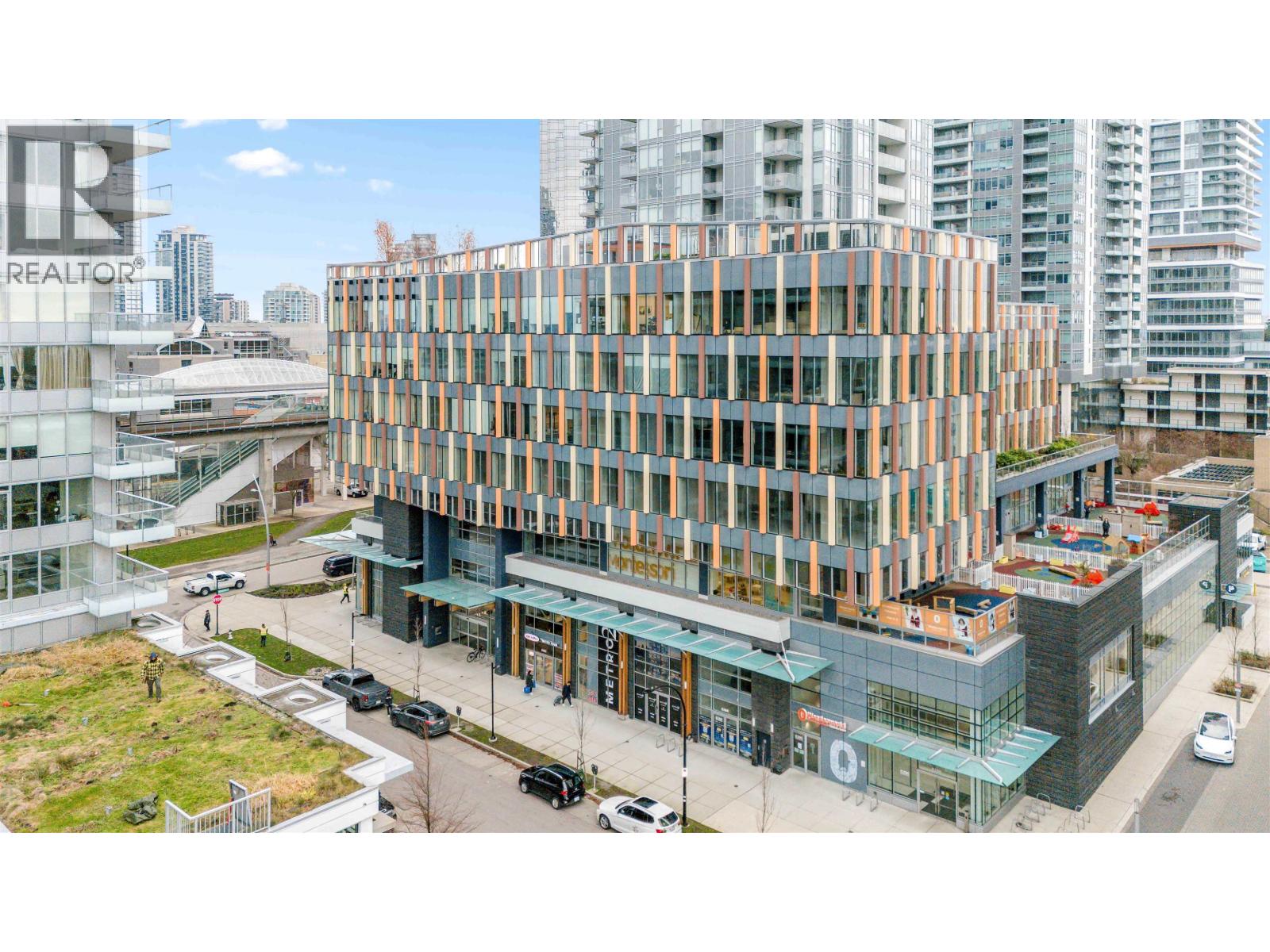 6378 Silver Avenue, Burnaby, British Columbia  V5H 0J2 - Photo 3 - C8074172