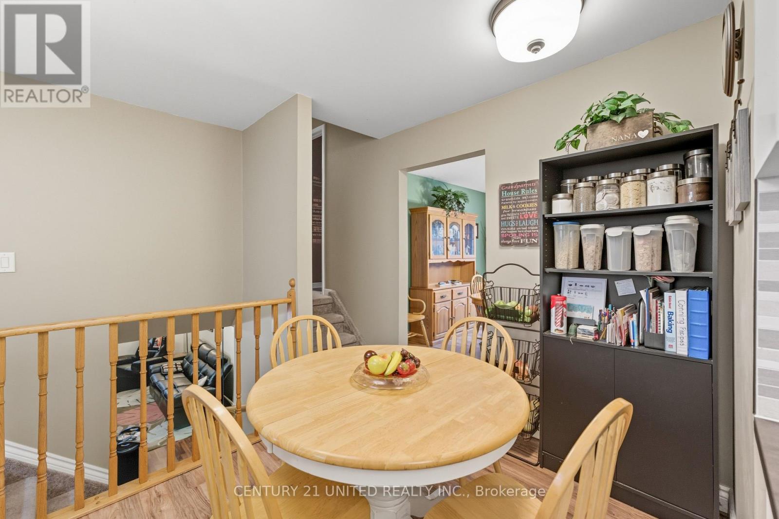 895 Exeter Street, Oshawa, Ontario L1G 6R9 - Photo 10 - E12541130