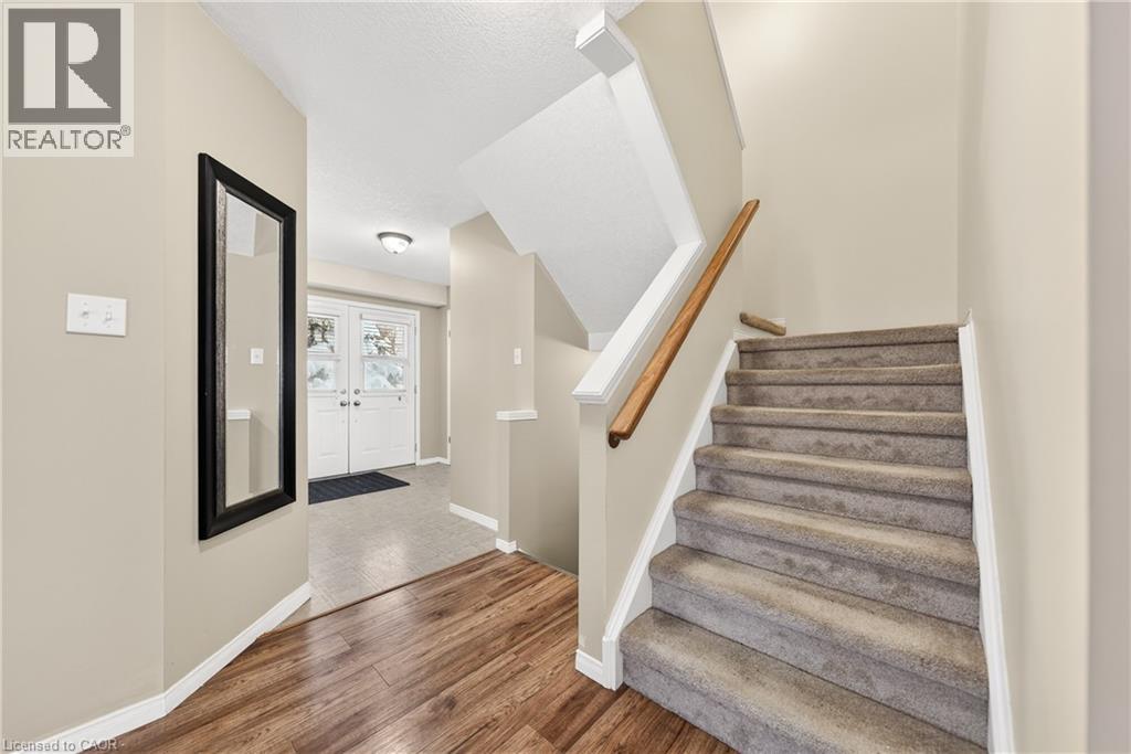 775 Karlsfeld Road, Waterloo, Ontario  N2T 2X2 - Photo 14 - 40790471