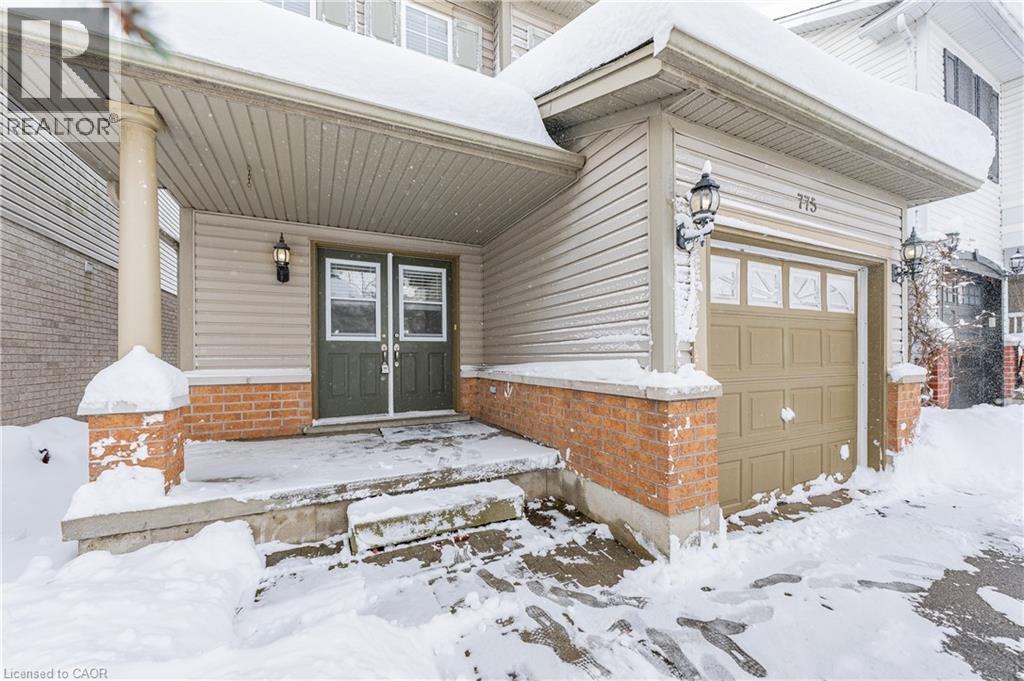 775 Karlsfeld Road, Waterloo, Ontario  N2T 2X2 - Photo 2 - 40790471
