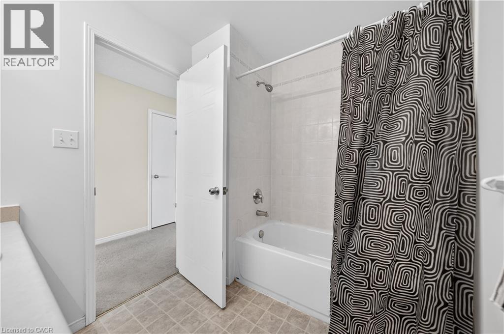 775 Karlsfeld Road, Waterloo, Ontario  N2T 2X2 - Photo 23 - 40790471