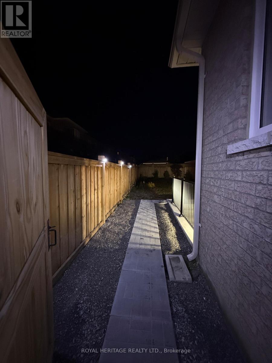 985 Black Cherry Drive, Oshawa, Ontario  L1K 0P2 - Photo 27 - E12568958