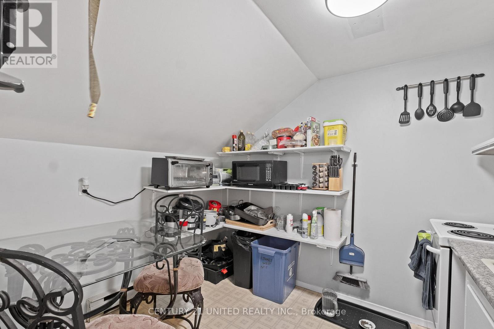 1 James Street W, Cobourg, Ontario  K9A 2J8 - Photo 34 - X12502384