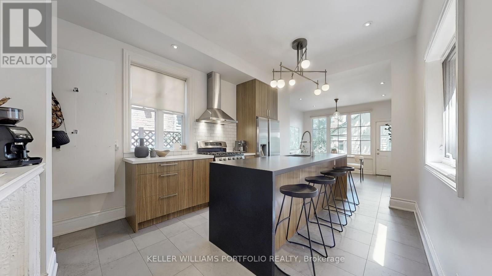 51 Macdonell Avenue, Toronto, Ontario  M6R 2A3 - Photo 7 - W12422722