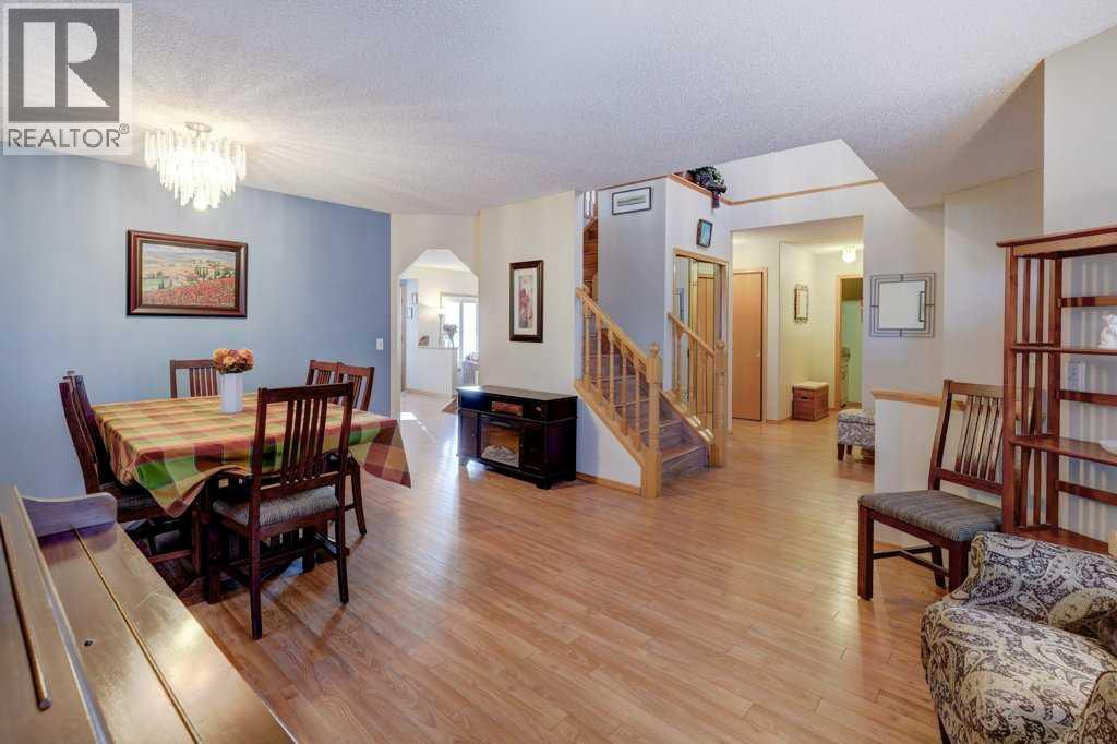 2423 Morris Crescent Se, Airdrie, Alberta  T4A 2B8 - Photo 3 - A2262309