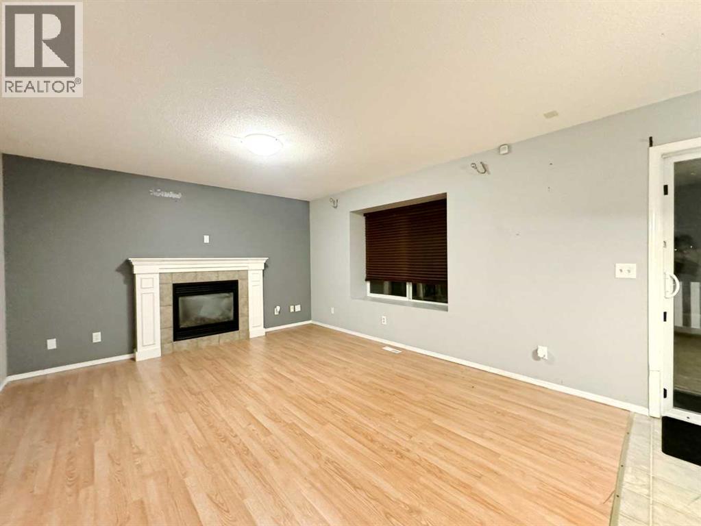 262 Luxstone Road Sw, Airdrie, Alberta  T4B 0J8 - Photo 8 - A2269035