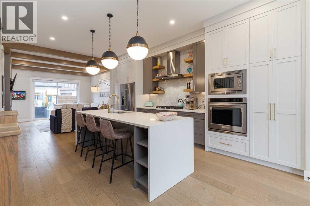 2811 25a Street Sw, Calgary, Alberta  T3E 1Z5 - Photo 9 - A2269973