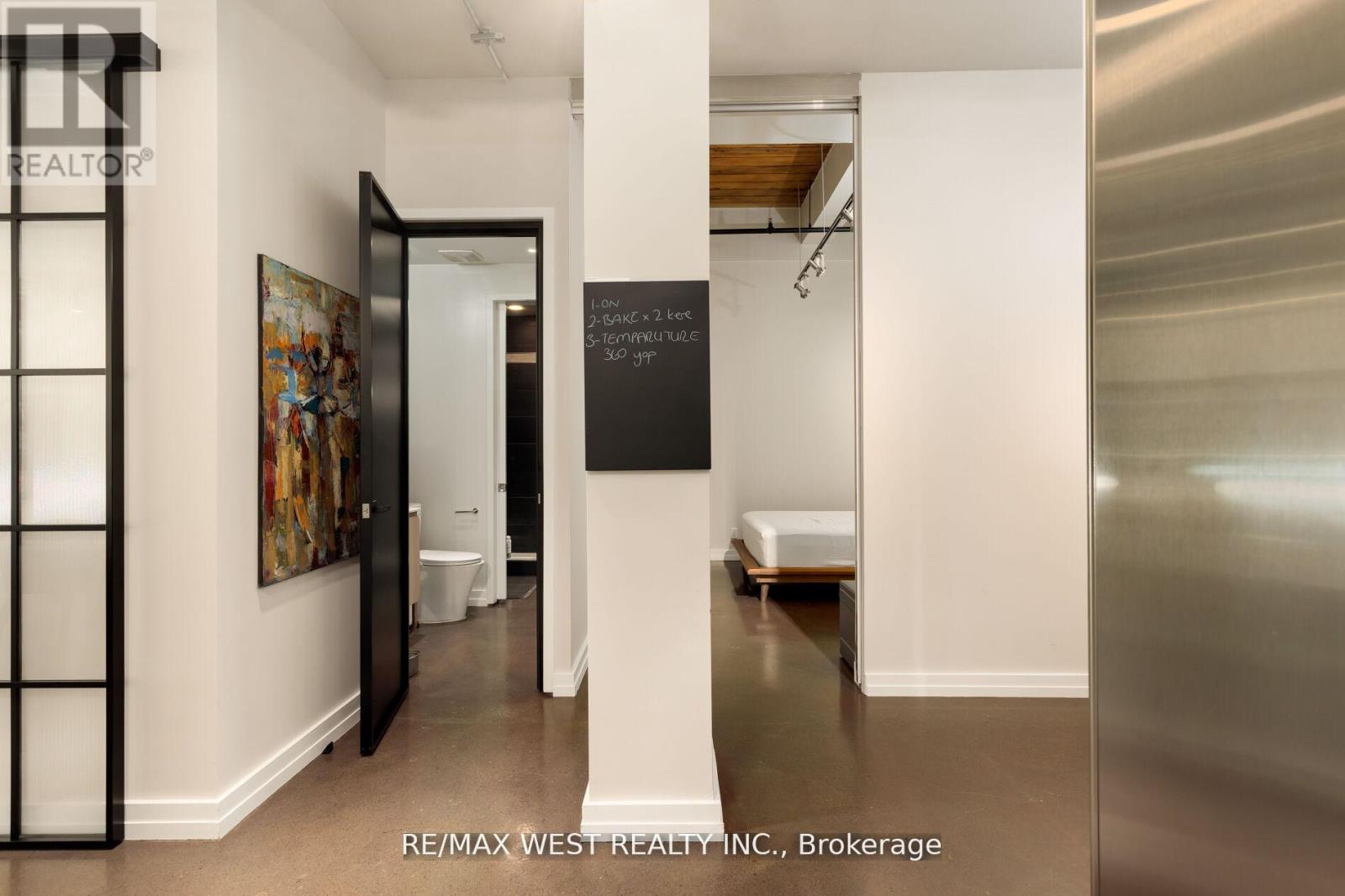 115 - 43 Hanna Avenue, Toronto, Ontario  M6K 1X1 - Photo 8 - C12586278