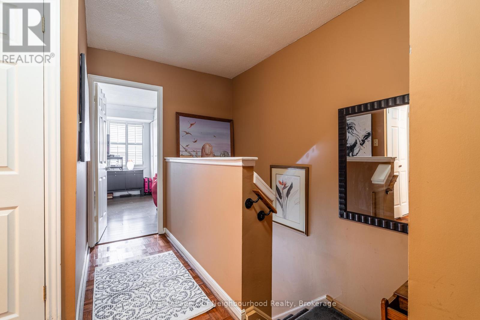 2 Longboat Avenue, Toronto, Ontario  M5A 4E1 - Photo 15 - C12586282