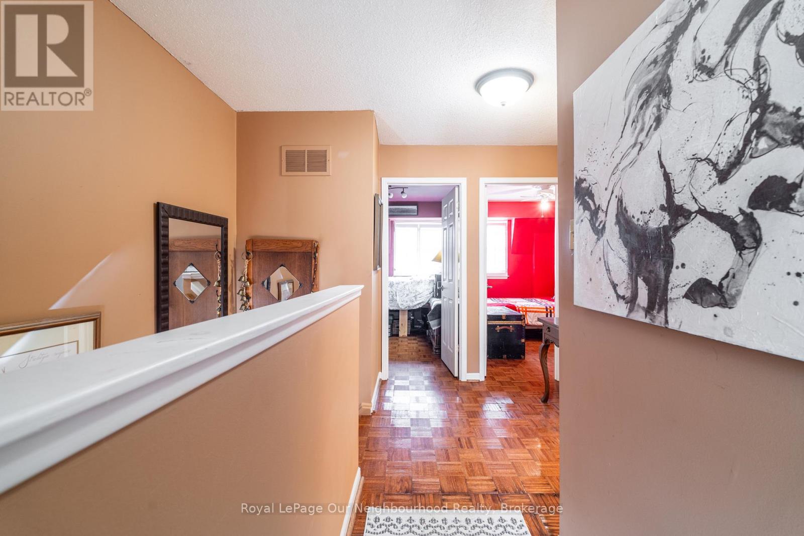 2 Longboat Avenue, Toronto, Ontario  M5A 4E1 - Photo 19 - C12586282