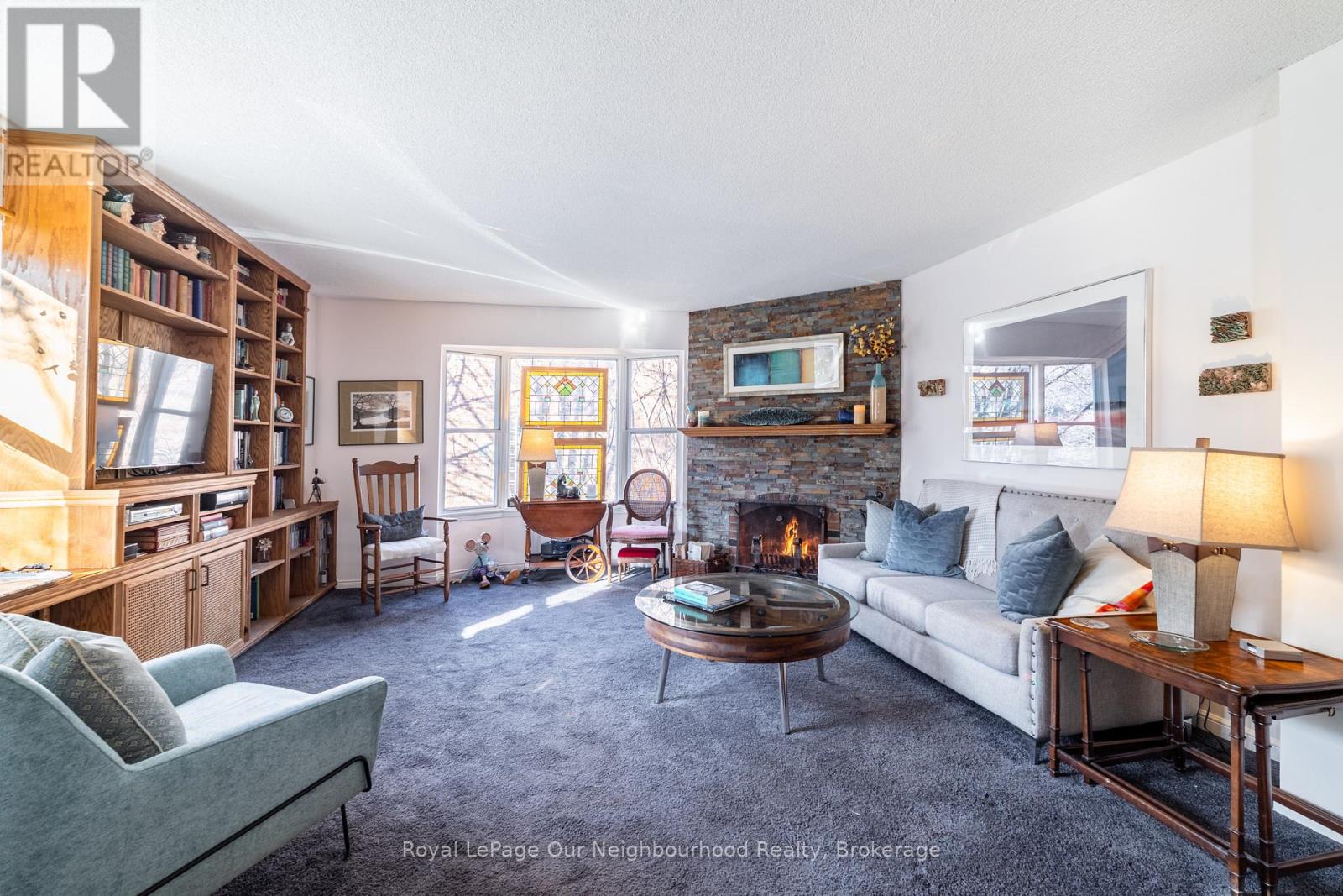 2 Longboat Avenue, Toronto, Ontario  M5A 4E1 - Photo 6 - C12586282