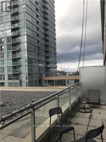 1110 - 10 Capreol Court, Toronto, Ontario  M5V 4B3 - Photo 6 - C12586312