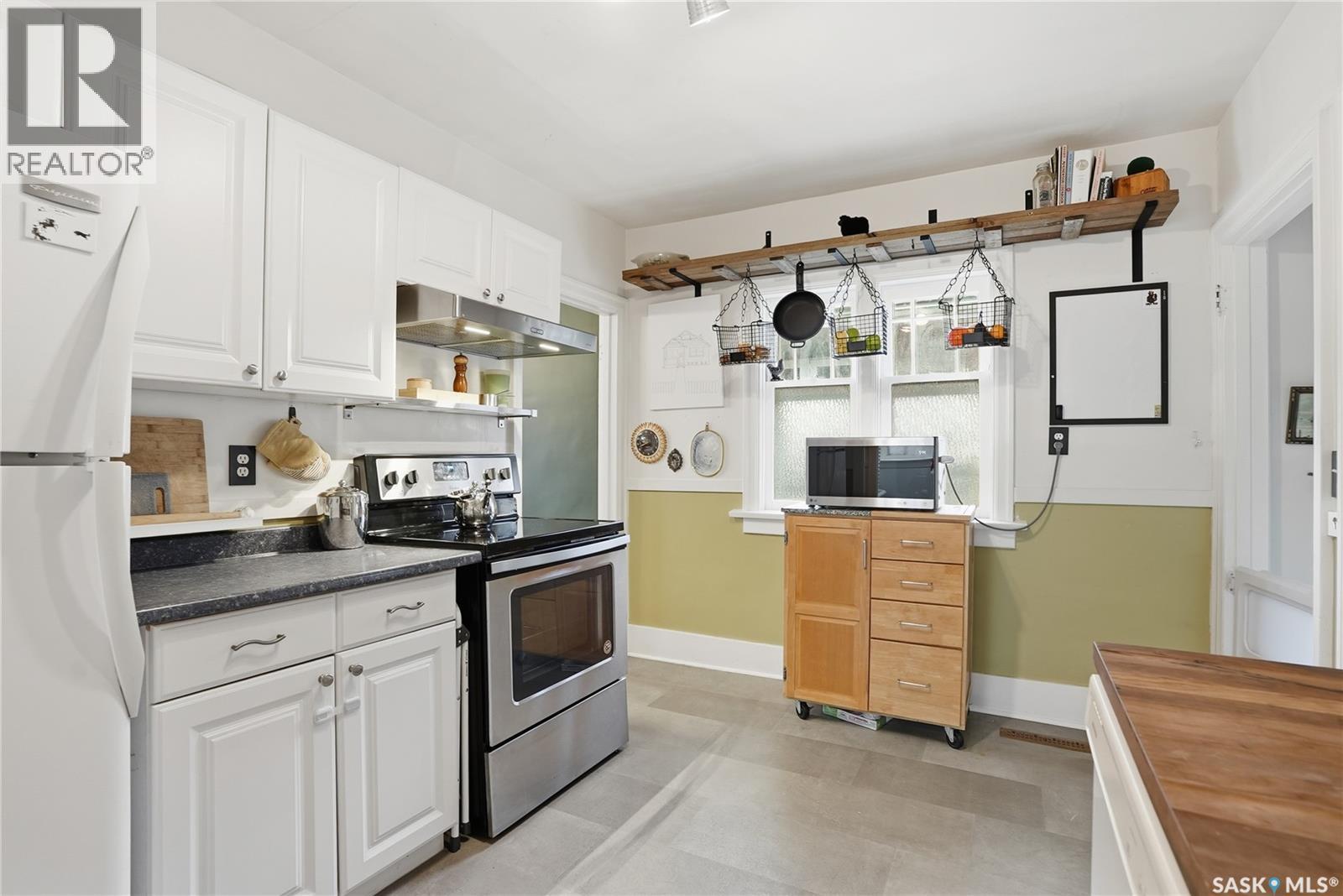 1121 C Avenue N, Saskatoon, Saskatchewan  S7L 1K3 - Photo 10 - SK024901