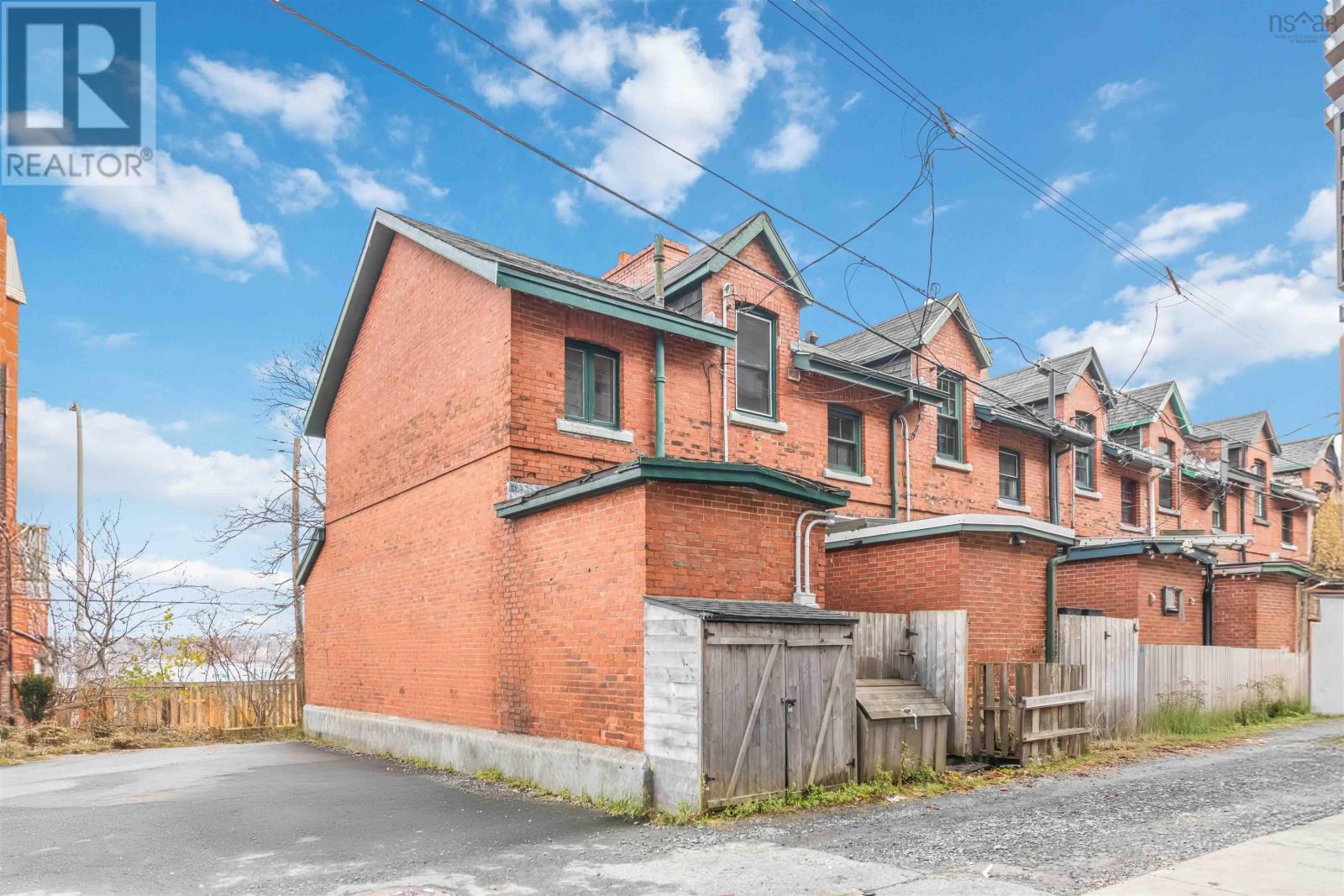 2068 Brunswick Street, Halifax, Nova Scotia  B3K 2Y7 - Photo 2 - 202528757