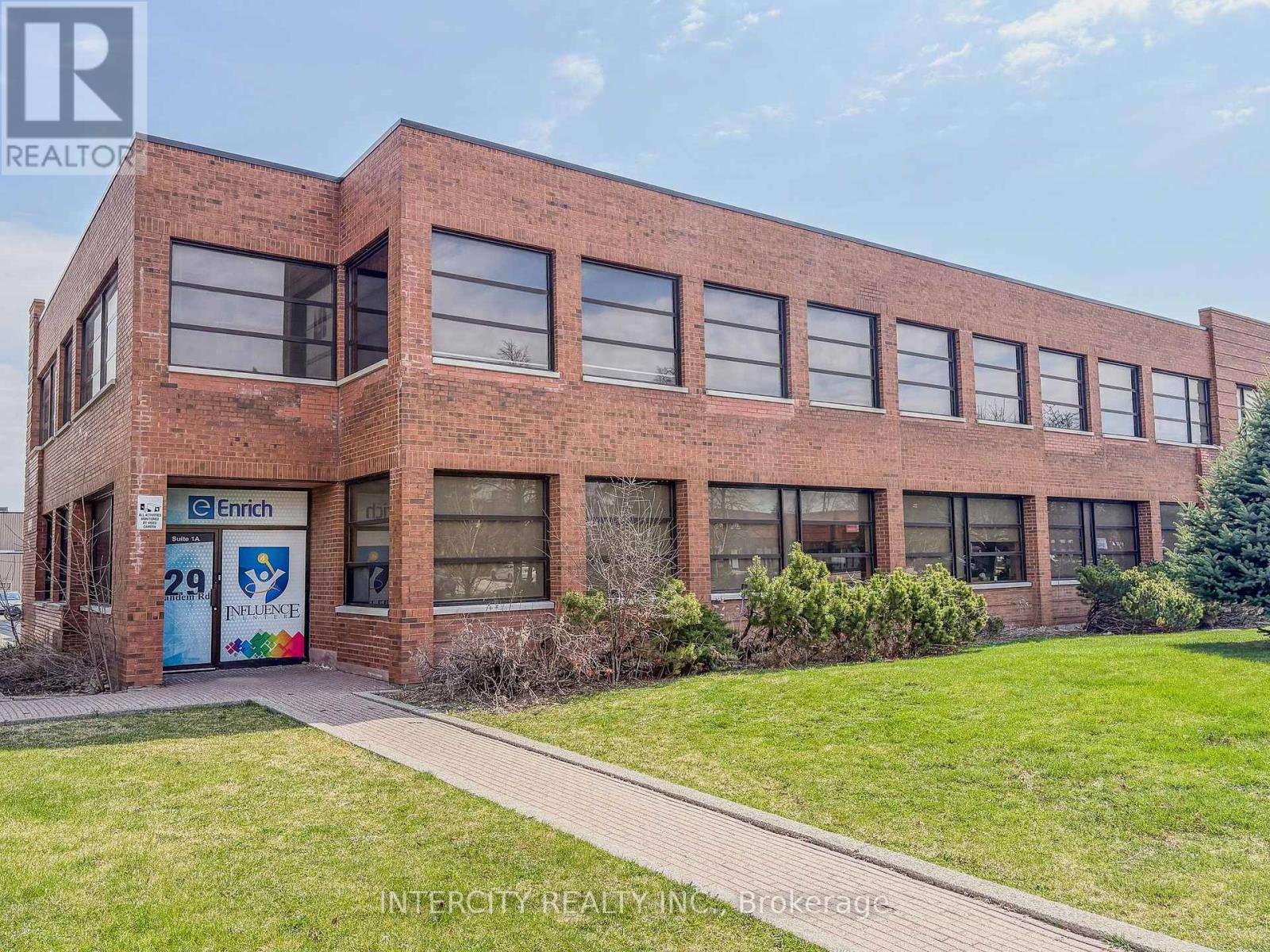 1a - 29 Tandem Road, Vaughan, Ontario  L4K 3G1 - Photo 3 - N12586268