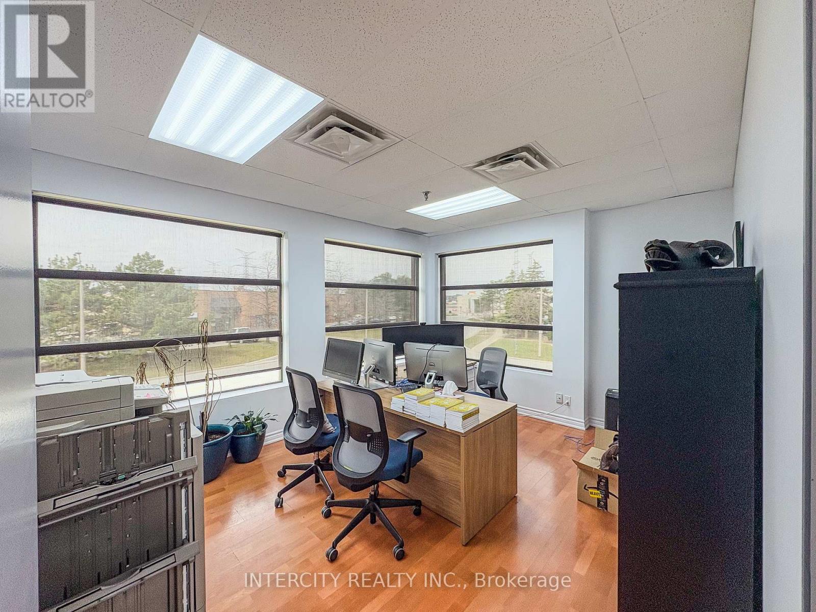 1a - 29 Tandem Road, Vaughan, Ontario  L4K 3G1 - Photo 4 - N12586268