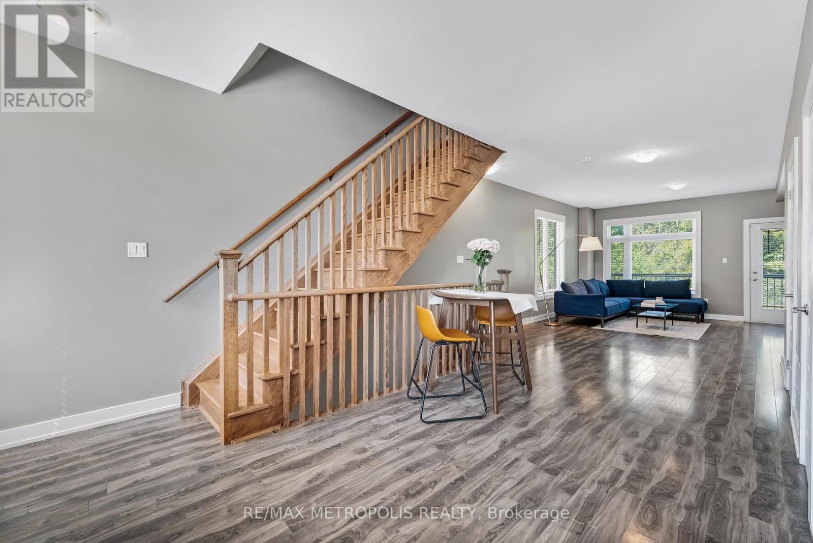 35 - 540 Essa Road, Barrie (Holly), Ontario  L9J 0H2 - Photo 11 - S12586308