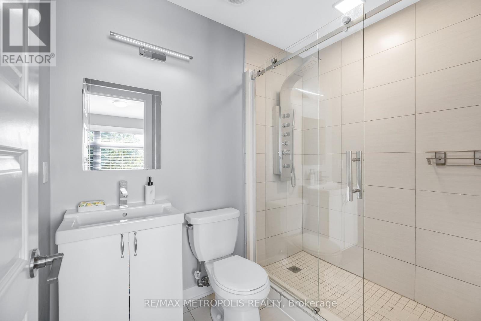 35 - 540 Essa Road, Barrie (Holly), Ontario  L9J 0H2 - Photo 18 - S12586308