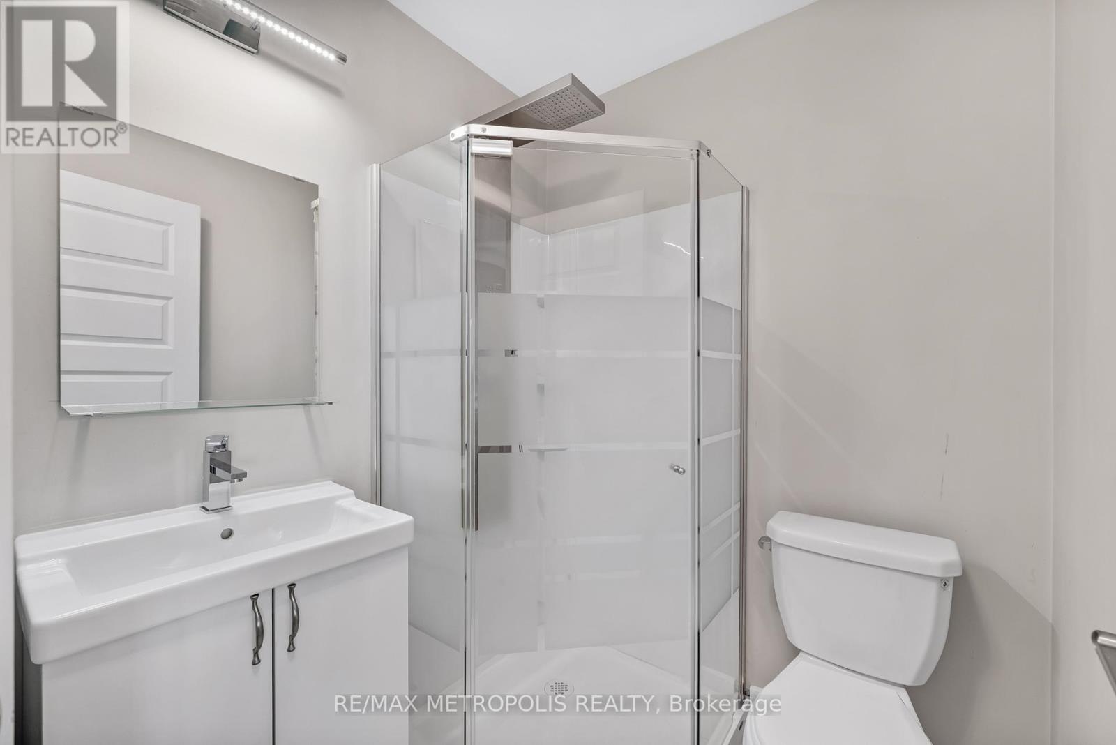 35 - 540 Essa Road, Barrie (Holly), Ontario  L9J 0H2 - Photo 27 - S12586308