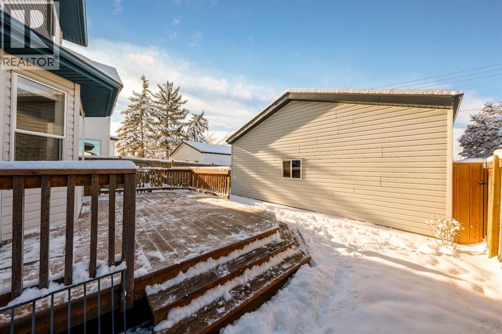 55 Mt Apex Green Se, Calgary, Alberta  T2Z 2V4 - Photo 34 - A2272398