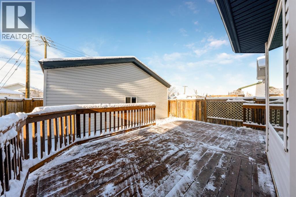 55 Mt Apex Green Se, Calgary, Alberta  T2Z 2V4 - Photo 37 - A2272398