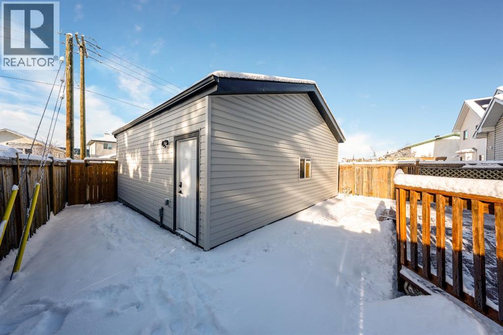 55 Mt Apex Green Se, Calgary, Alberta  T2Z 2V4 - Photo 39 - A2272398