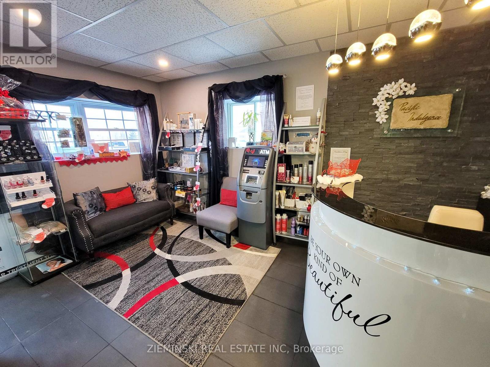 153 Ambridge Drive, Iroquois Falls, Ontario  P0K 1G0 - Photo 5 - T12586396