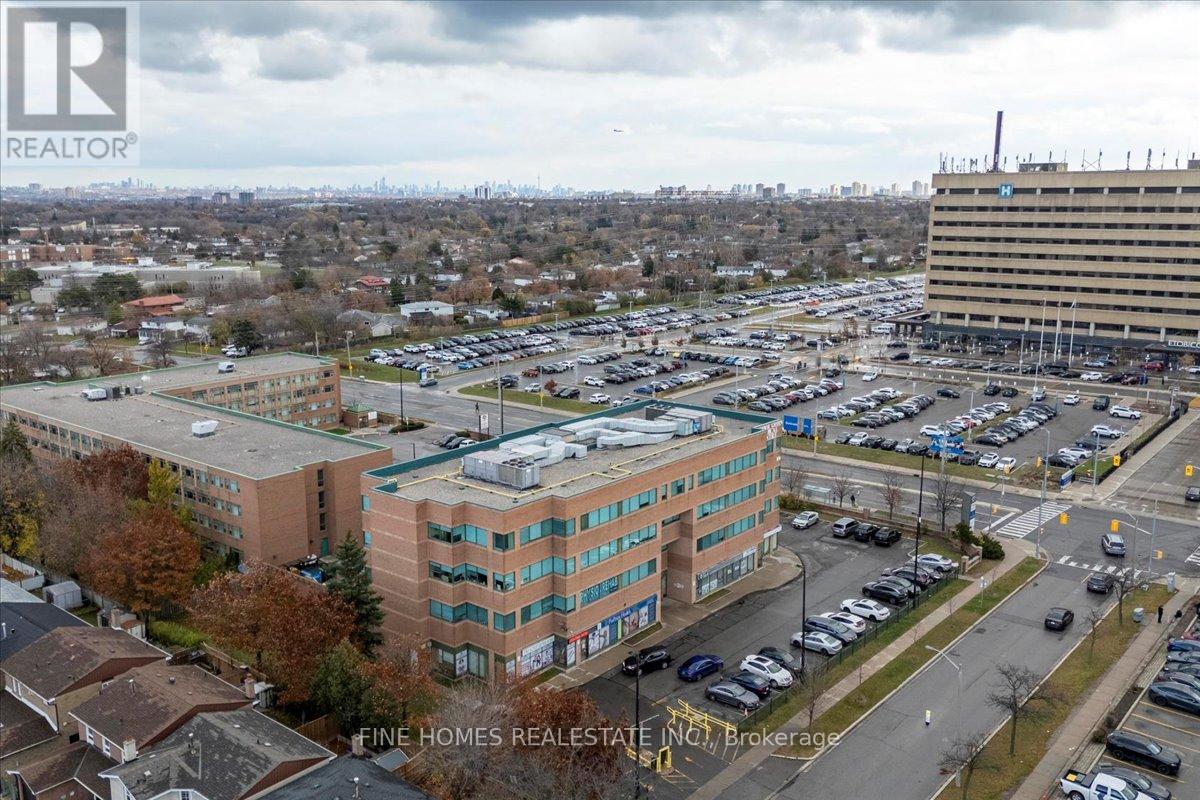 310 - 100 Humber College Boulevard, Toronto, Ontario  M9V 5G4 - Photo 20 - W12586284