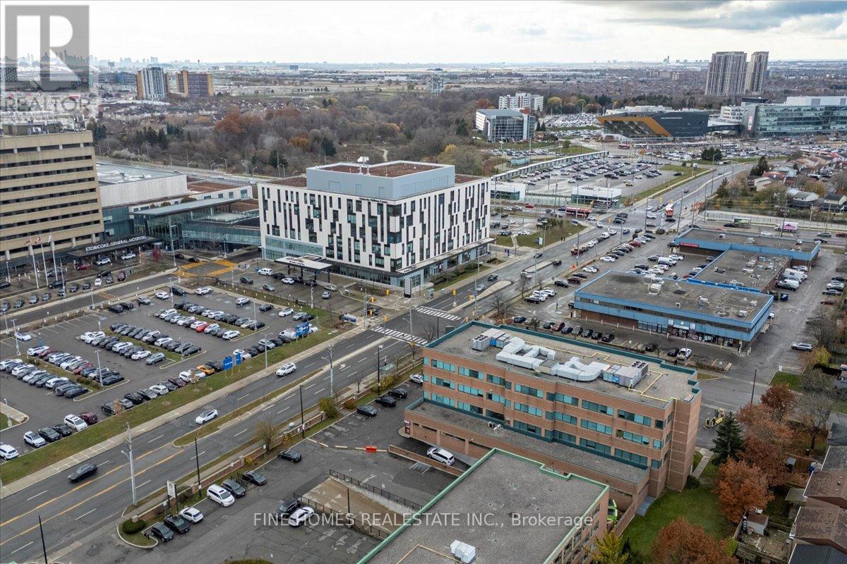 310 - 100 Humber College Boulevard, Toronto, Ontario  M9V 5G4 - Photo 21 - W12586284